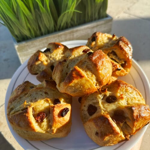 The Origin of Hot Cross Buns: The 1361 Alban Bun Recipe That